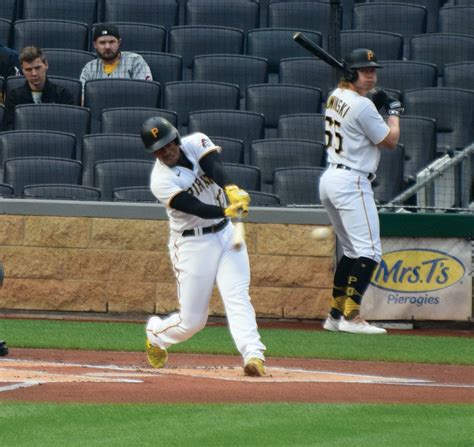 Palacios and Falter lead the Pirates to a 5-1 victory over the Nationals